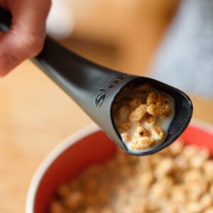 S'up spoon eating cereal. disabled hands , cerebral palsy aids , stroke aids , stroke survivor , stroke gadgets , stroke rehabilitation , quad aids , quadriplegic aids , quadriplegic gadgets , quadriplegic gloves , disability aids , wheelchair gym equipment , aids for disabled hands , grip aids , gripping aids , hand mobility aids , assistive devices for hands , handicapped aids , hand aids , wheelchair gym equipment , sup spoon , adaptive spoon