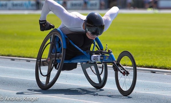 Brandon Beack competing at wheelchair racing