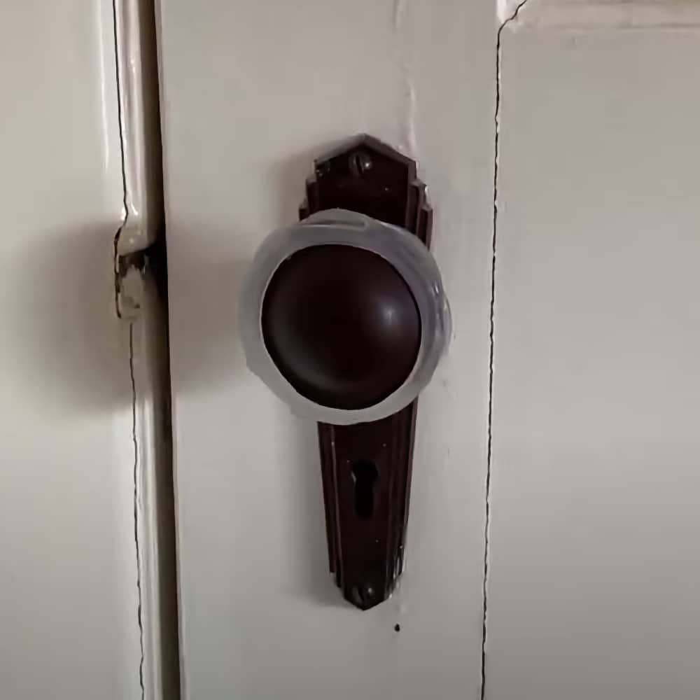 click here to play the luv handle video